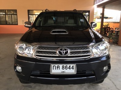 2009 Toyota Fortuner 3000 - mt