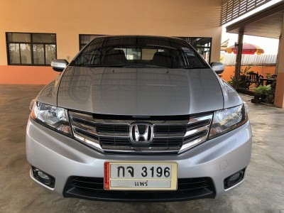 2013 Honda City 1500 - auto