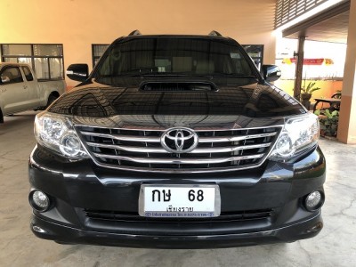 2013 Toyota Fortuner 2500 - auto