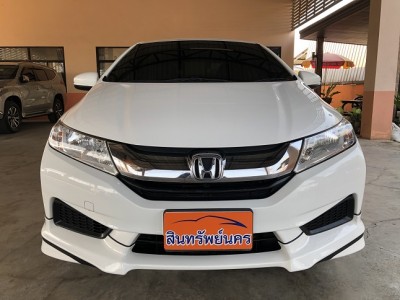 2016 Honda City 1500 - auto