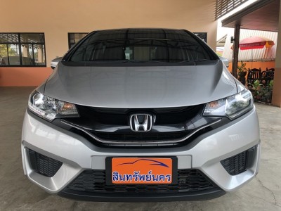 2014 Honda Jazz 1500 - auto