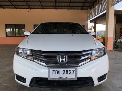 2013 Honda City 1500 - mt