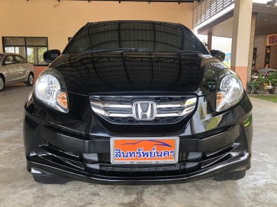 2013 Honda Brio 1200 - auto