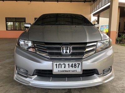 2013 Honda City 1500 - auto