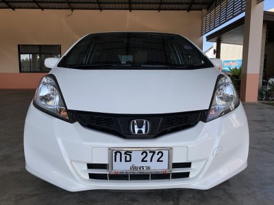 2011 Honda Jazz 1500 - mt