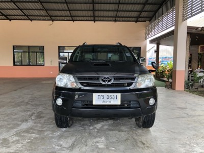 2005 Toyota Fortuner 3000 - auto