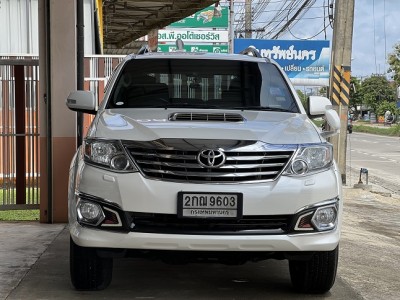 2013 Toyota Fortuner 3000 - auto