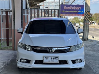 2013 Honda Civic 1800 - auto