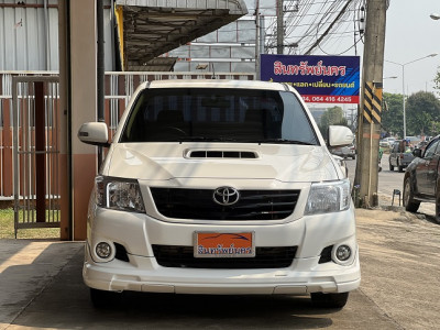 2013 Toyota Vigo 2500 - mt