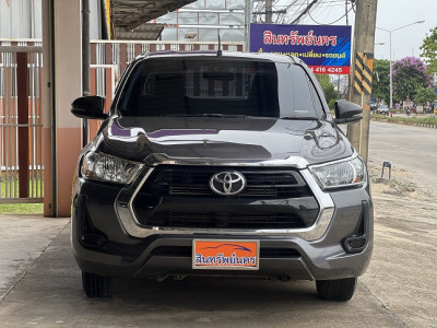 2021 Toyota Revo 2400 - mt