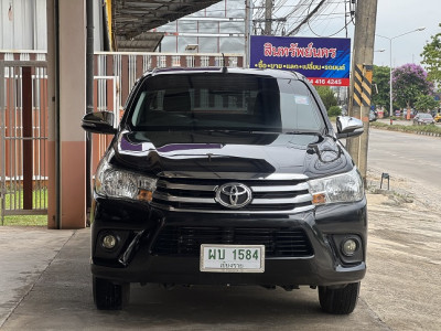 2016 Toyota Revo 2400 - mt