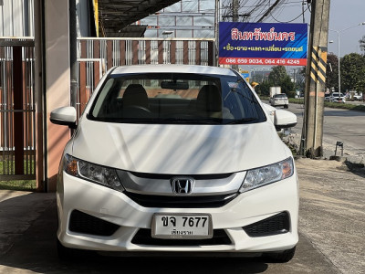 2015 Honda City 1500 - auto